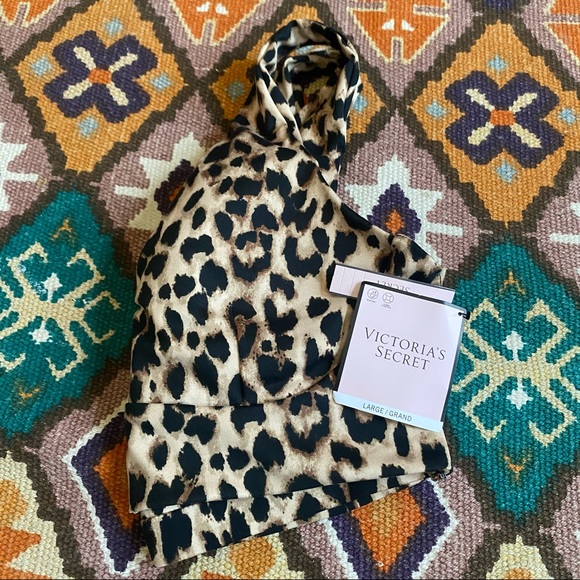 Victoria’s Secret Cheetah Minimum Support Bra w/ renovable pads Large BRAND NEW - Picture 9 of 9